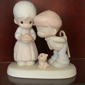Precious Moment Figuerine